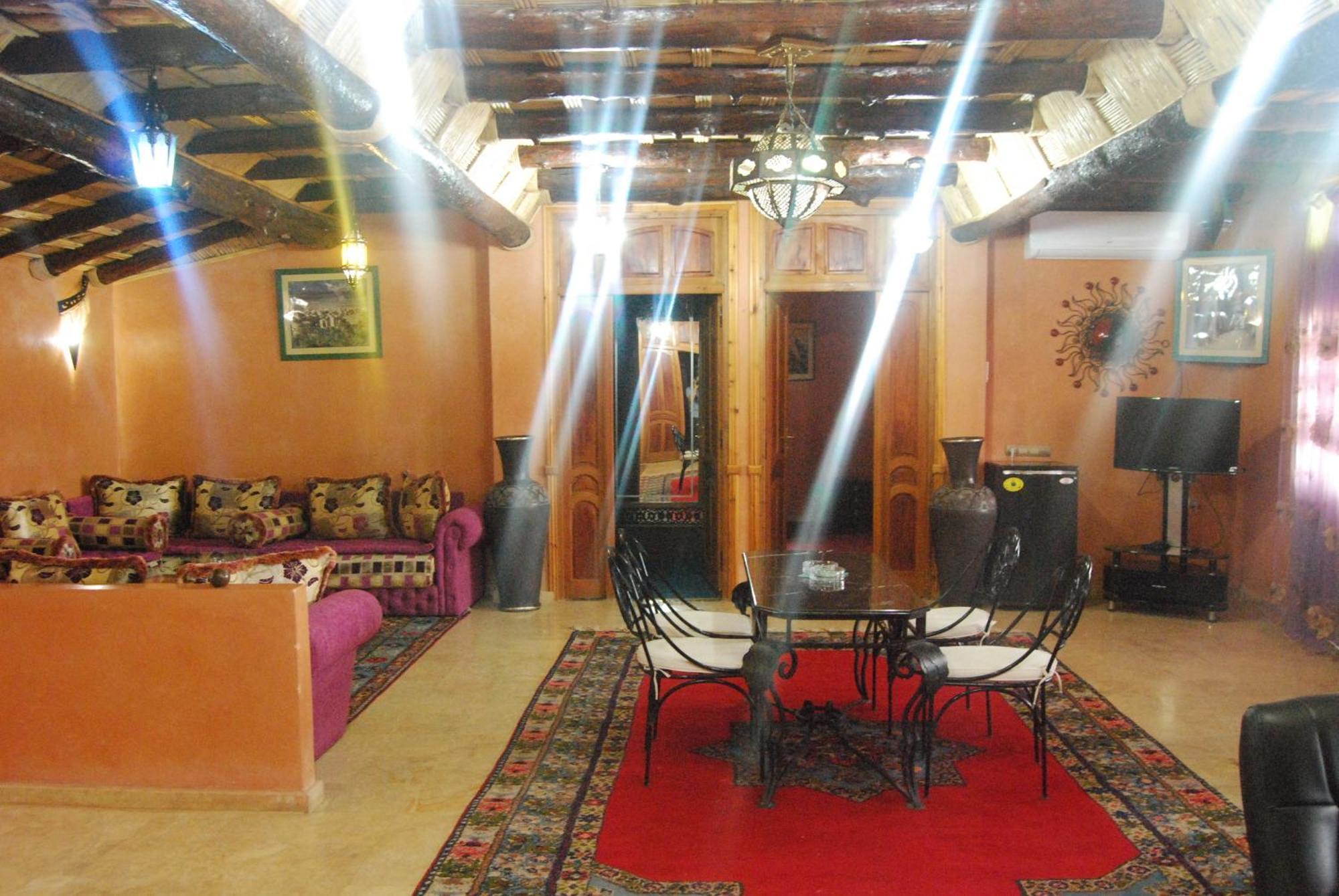 Hotel Taddart مدلة المظهر الخارجي الصورة