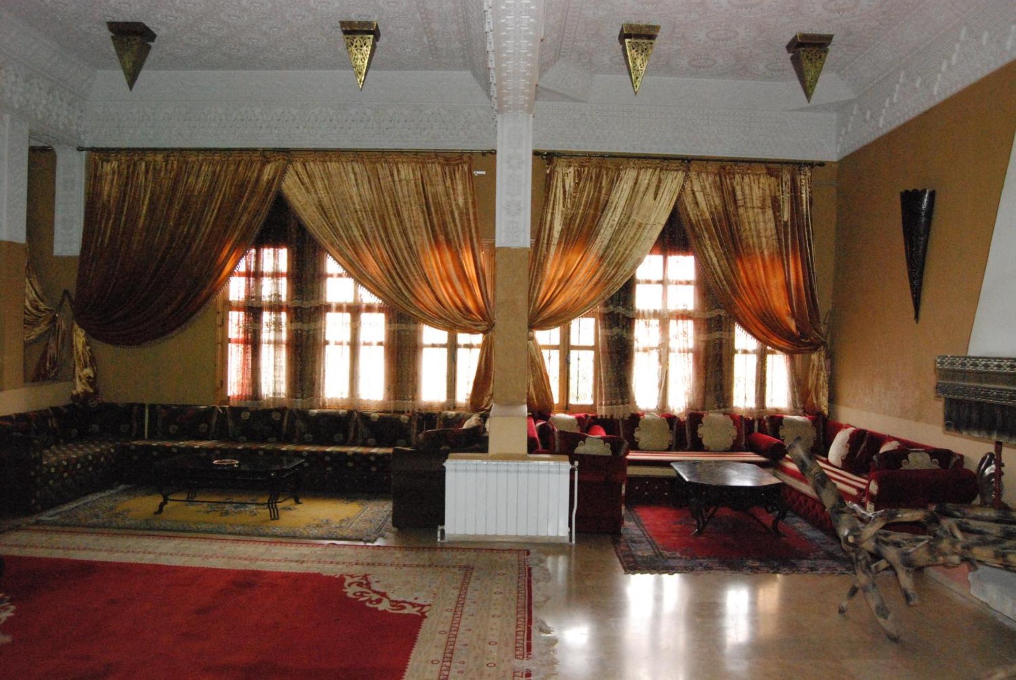 Hotel Taddart مدلة المظهر الخارجي الصورة